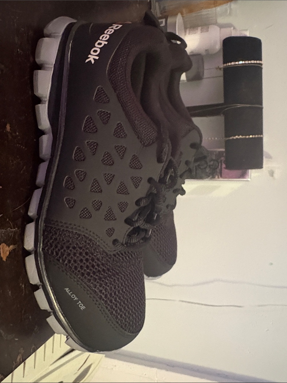 Reebok Men's Black Athletic Safety Trainer men 5,5 women 7,5